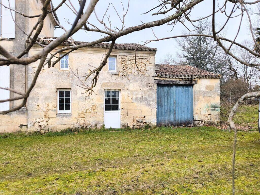 Maison à PEUJARD