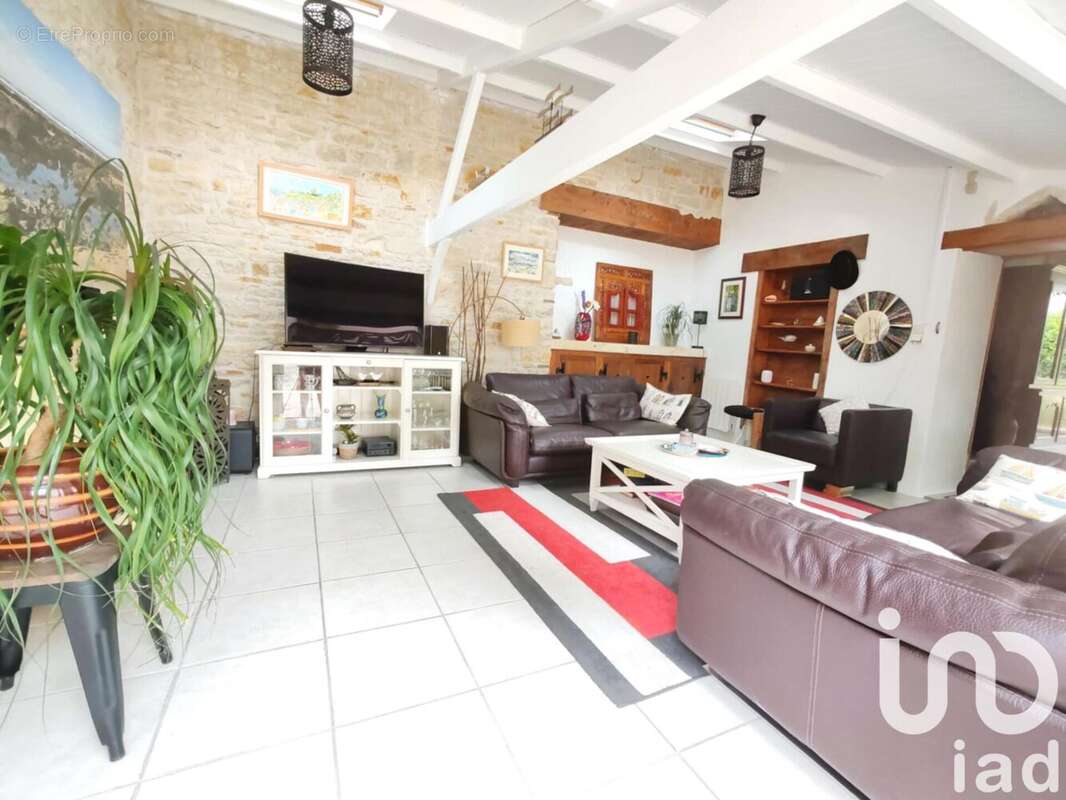 Photo 7 - Maison à VOUHE