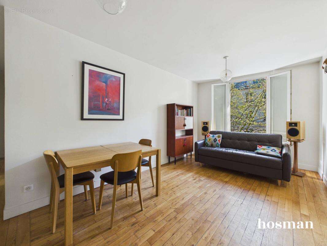 Appartement à PARIS-19E