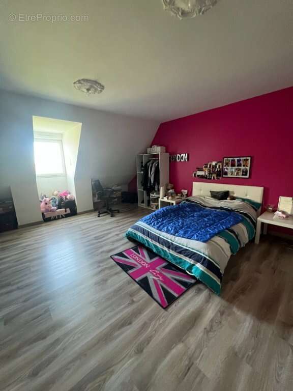 Maison à SAINT-BERAIN-SUR-DHEUNE