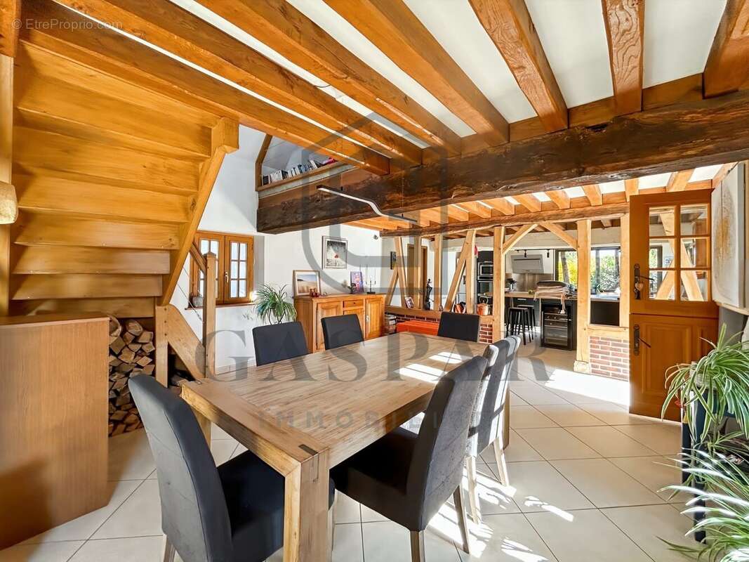 Maison 160 m² à Les Baux-De-Breteuil  - photo 9