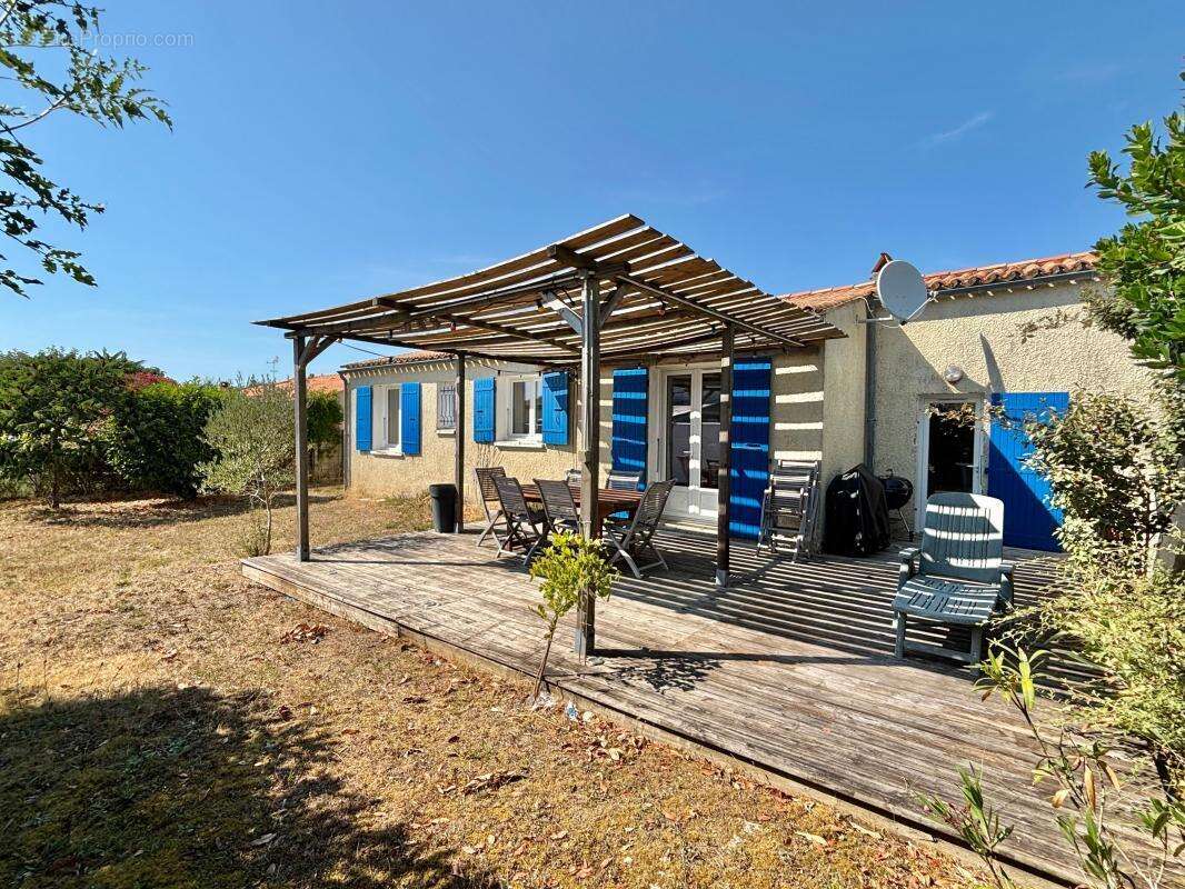 Maison idéalement située à Saint-Pierre-d’Oléron ! - photo 3