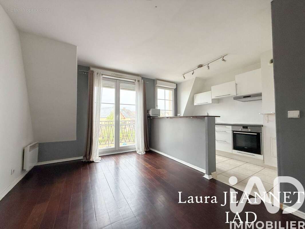 Photo 1 - Appartement à VAUREAL