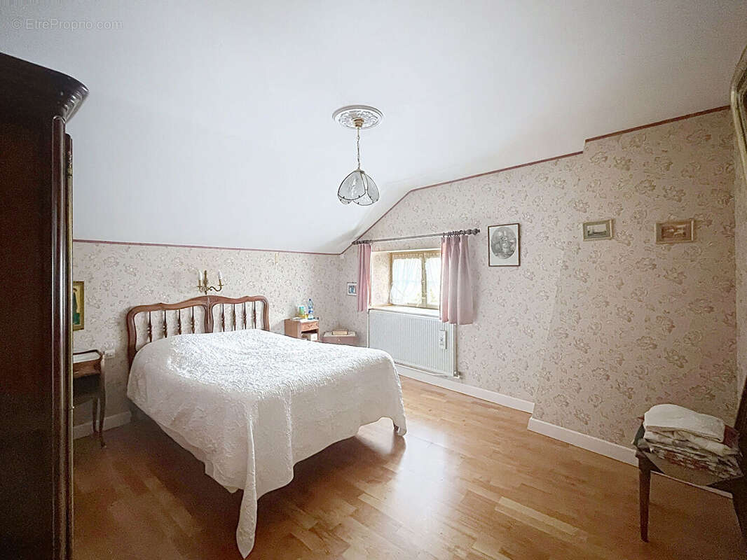 Maison à FRANCHEVILLE