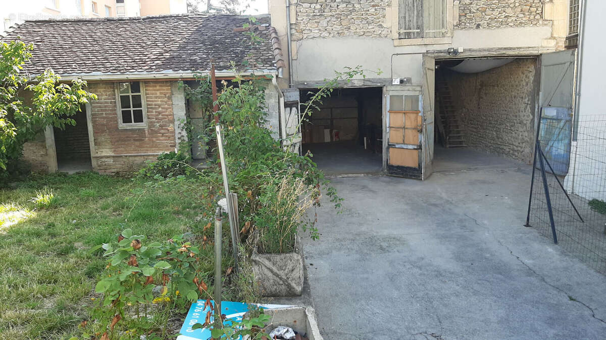 Appartement à RIVES