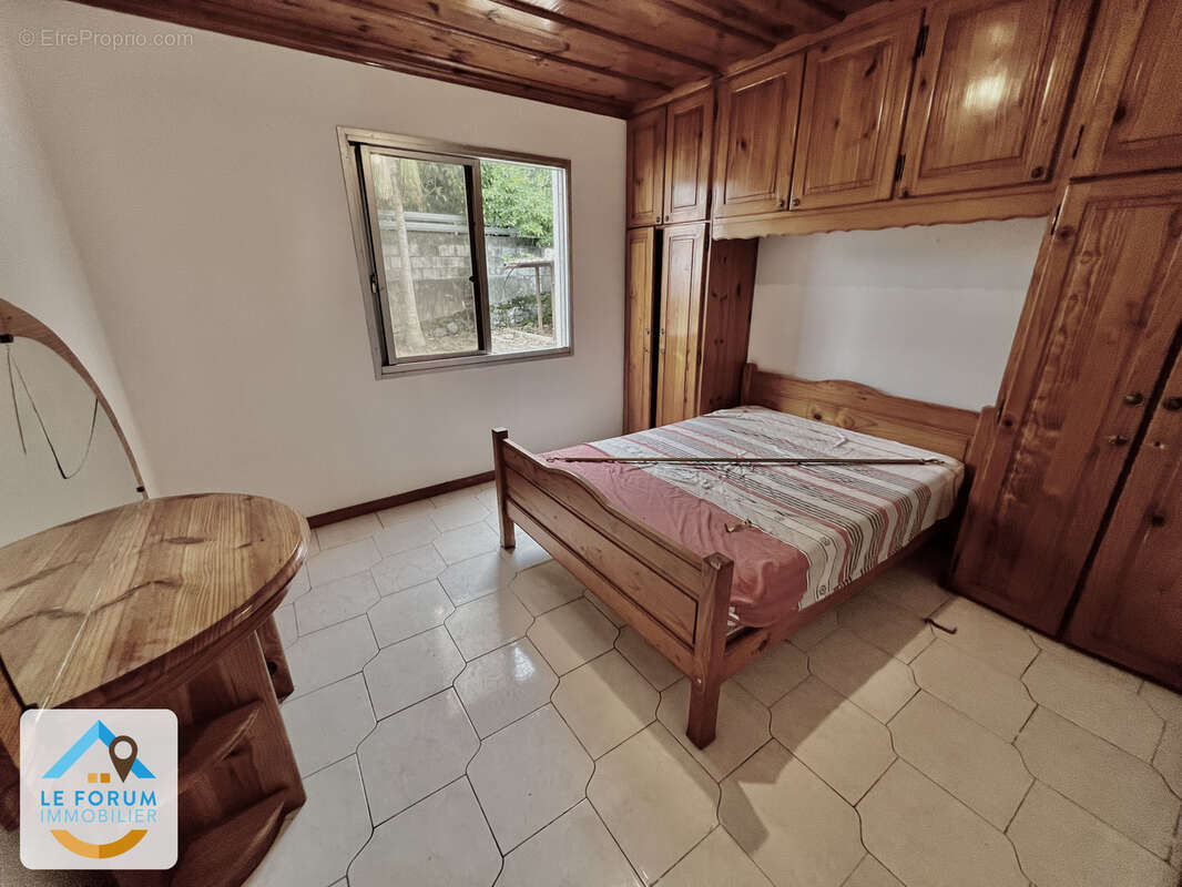 Tampon 97430 - villa spacieuse - secteur prisé - photo 6