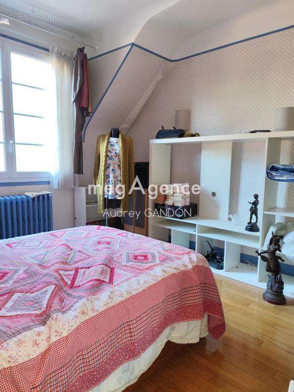 Appartement à SENS