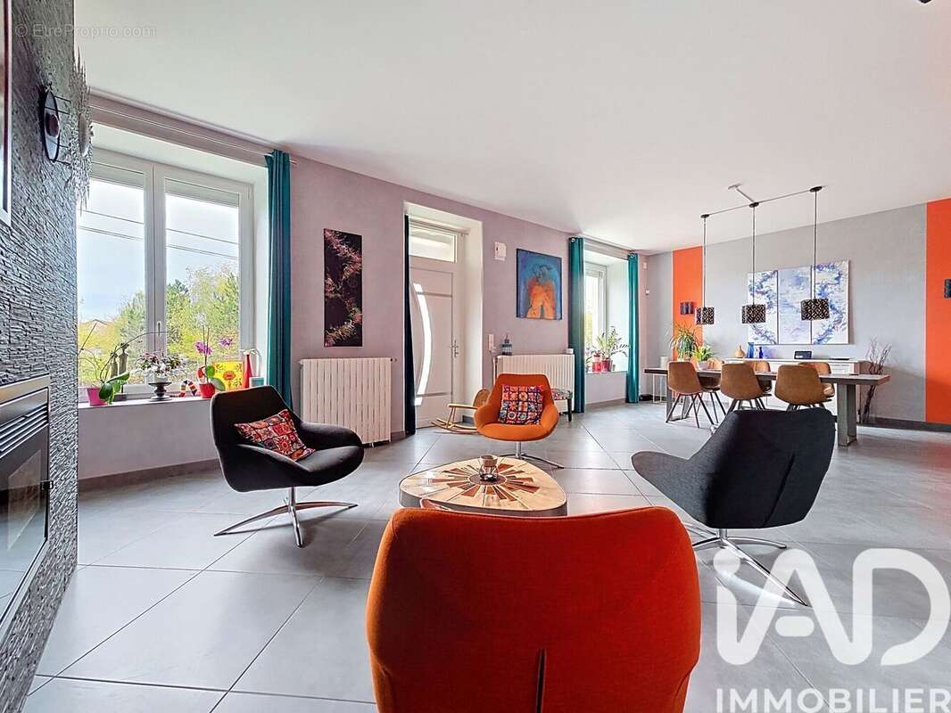 Photo 3 - Maison à ATTIGNY