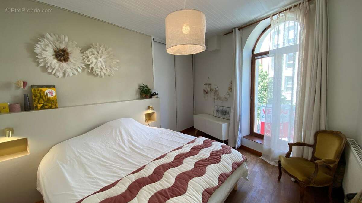 Appartement à FONTAINES-SUR-SAONE