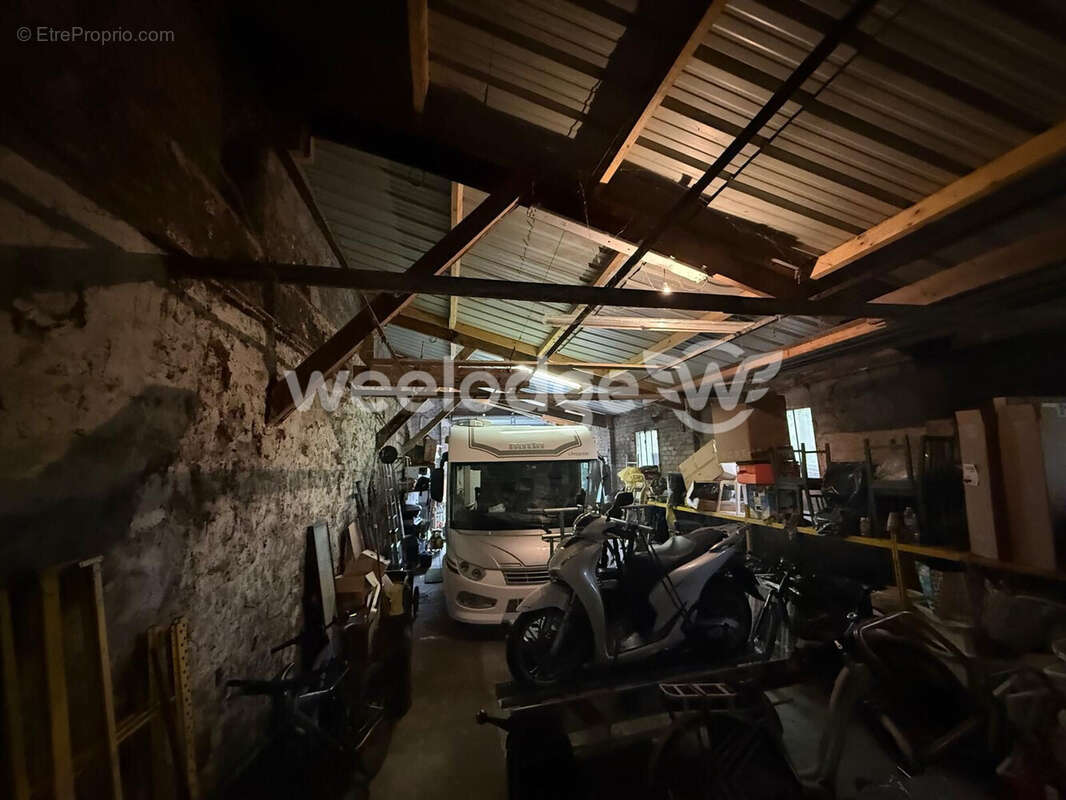 Maison à CONDECOURT