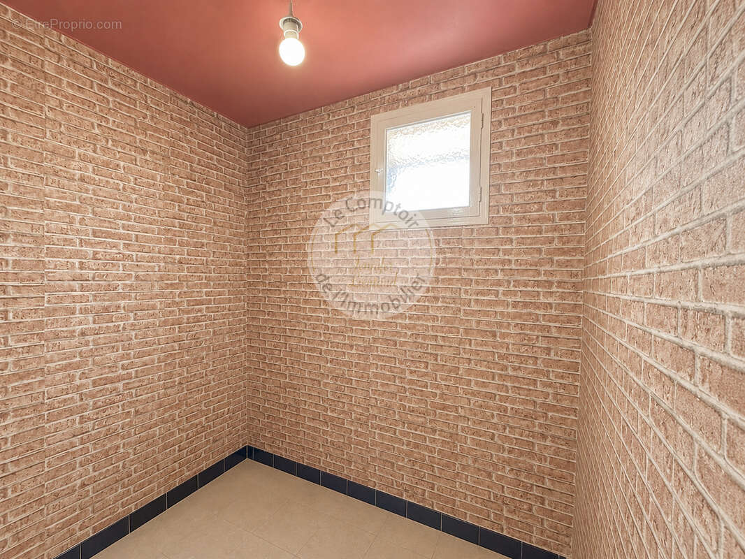Appartement à MARSEILLE-9E