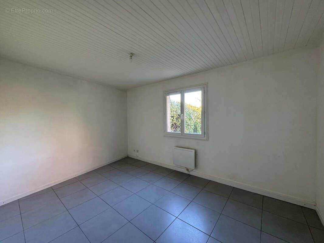 Appartement à CORBARIEU