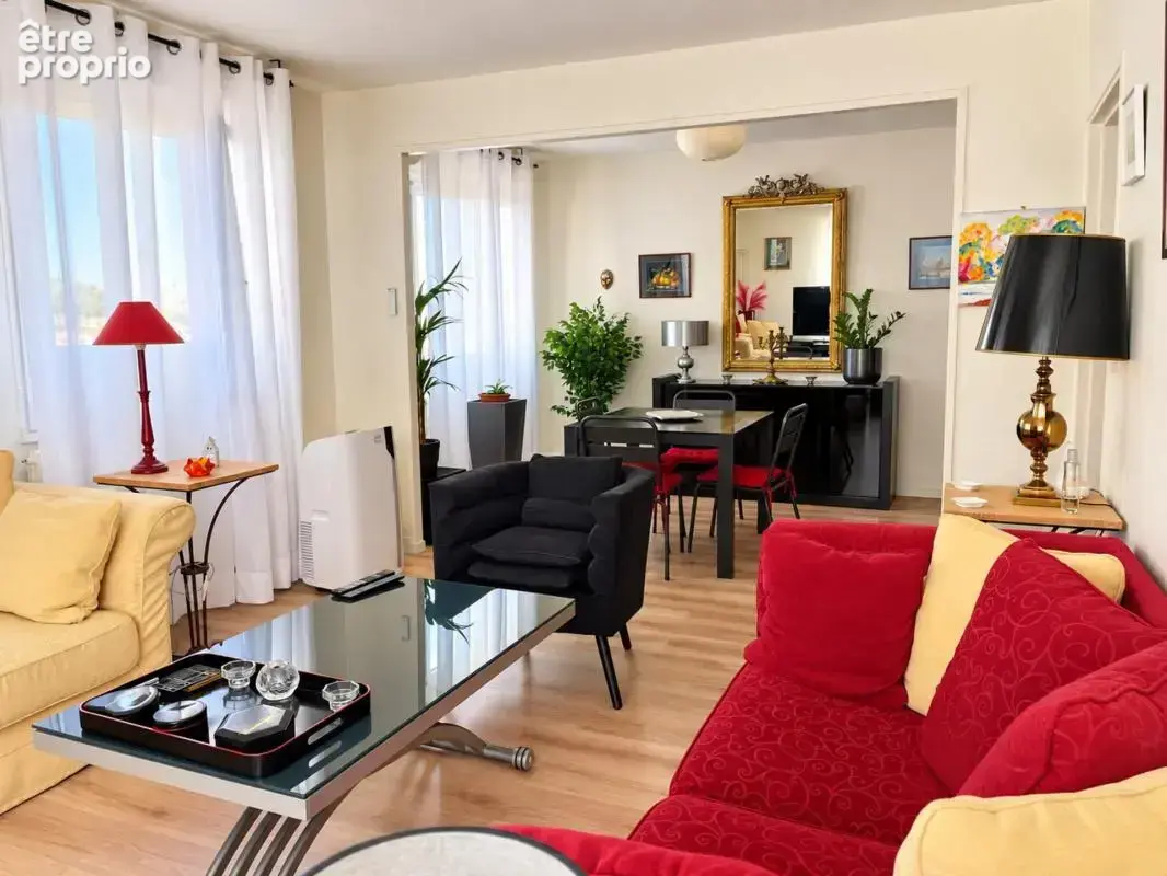 Appartement T4 de 93 m², Clermont-Ferrand – Fontgiève  dernier étage, vue dégagée, box - photo 3