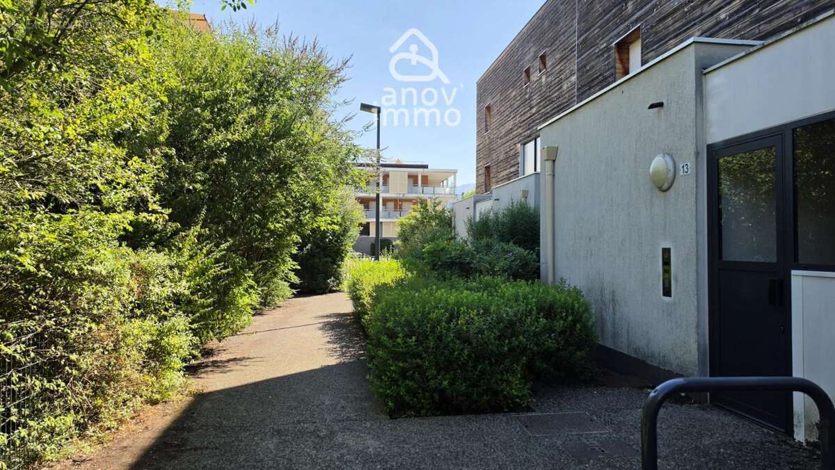 Appartement à GIERES
