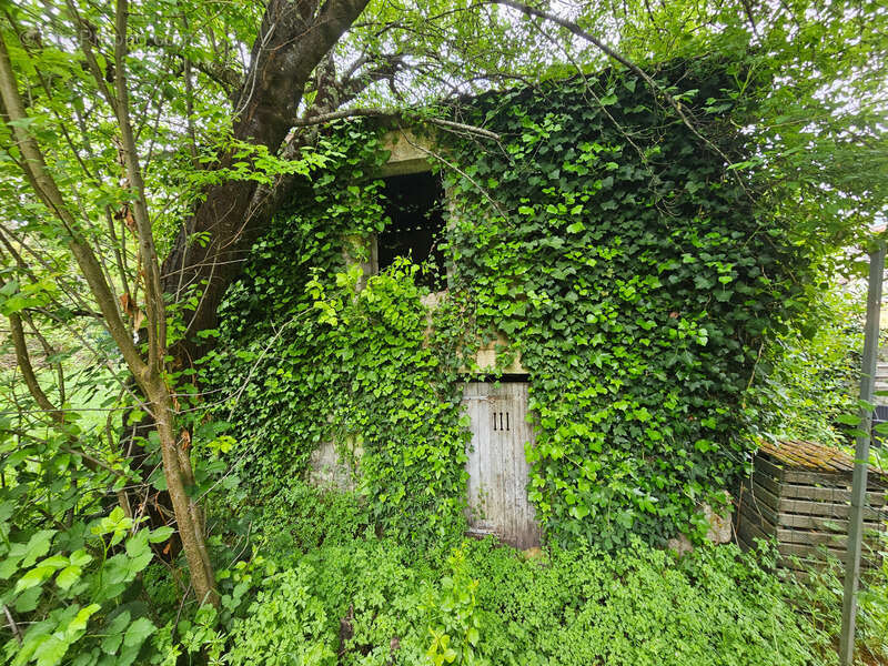 Maison à GOND-PONTOUVRE