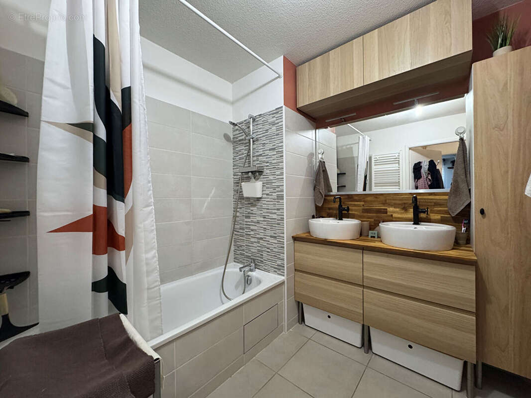 Appartement à SEYSSES