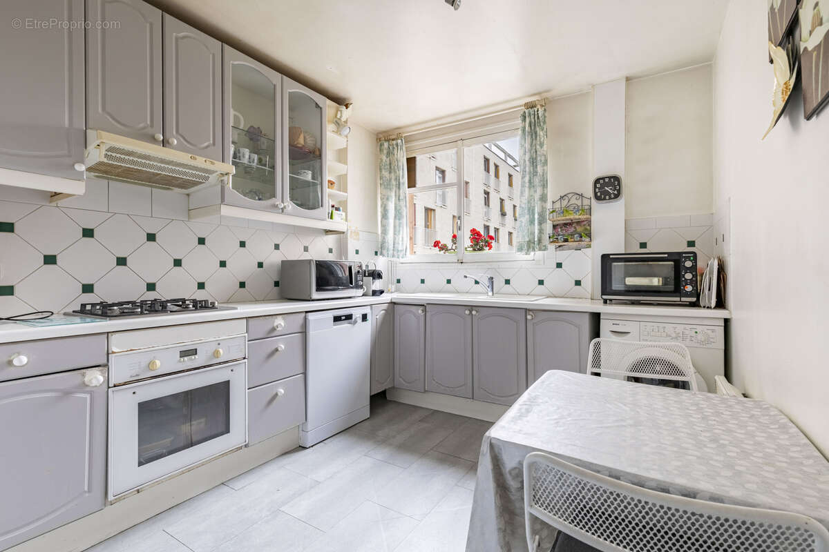 Appartement 5 pièces - saint germain en laye - photo 12