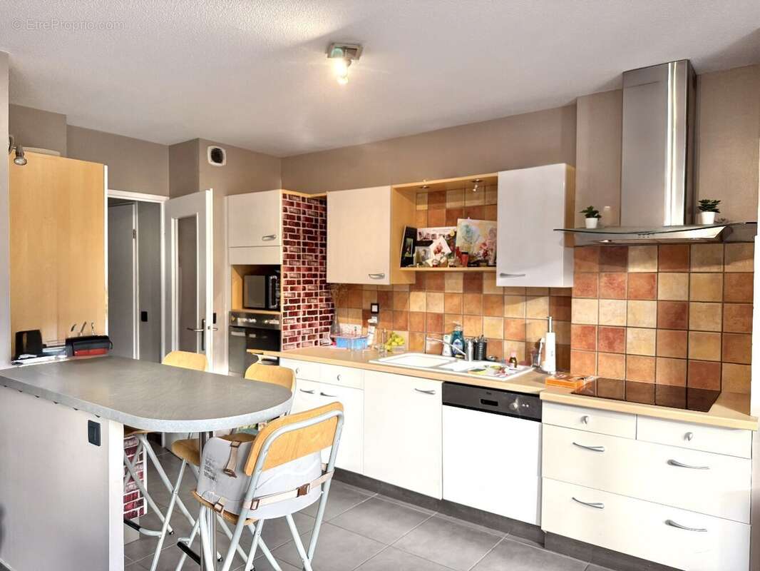 Appartement à VIZILLE