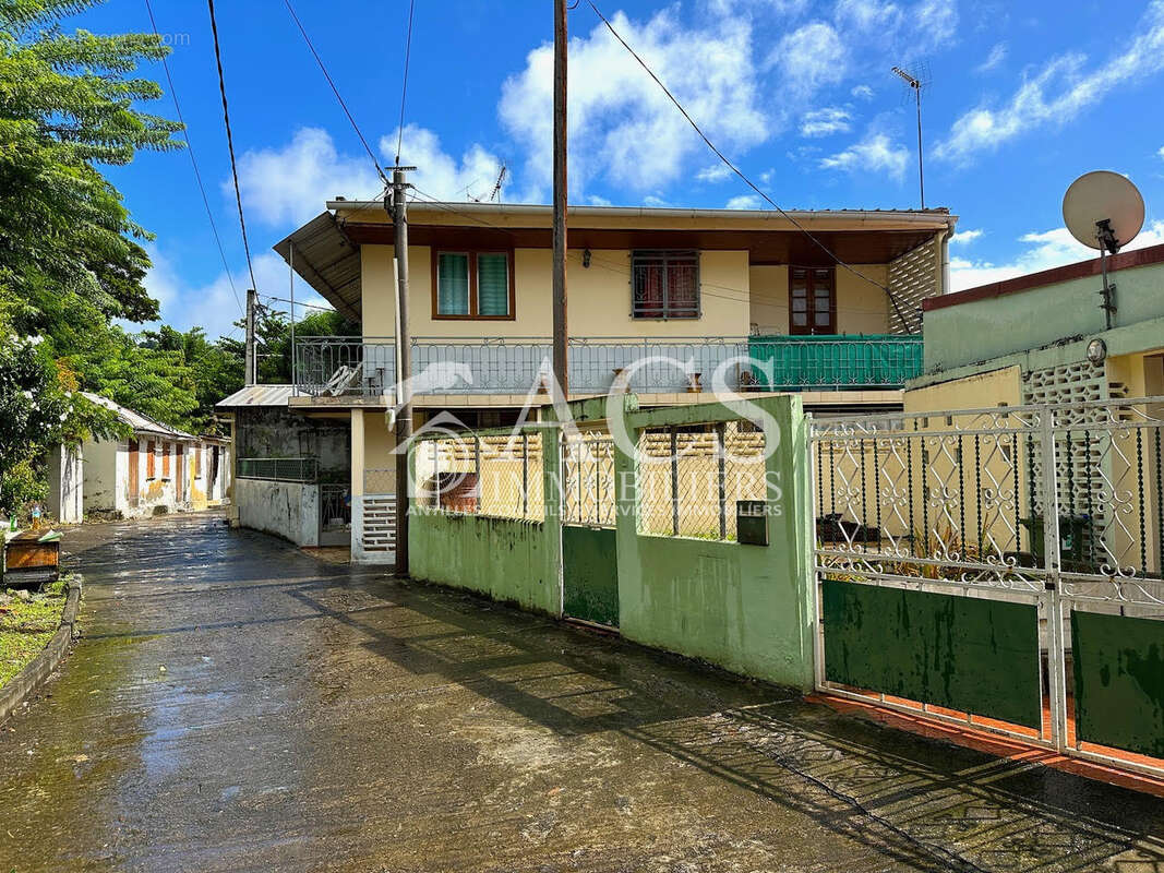 Maison à CASE-PILOTE