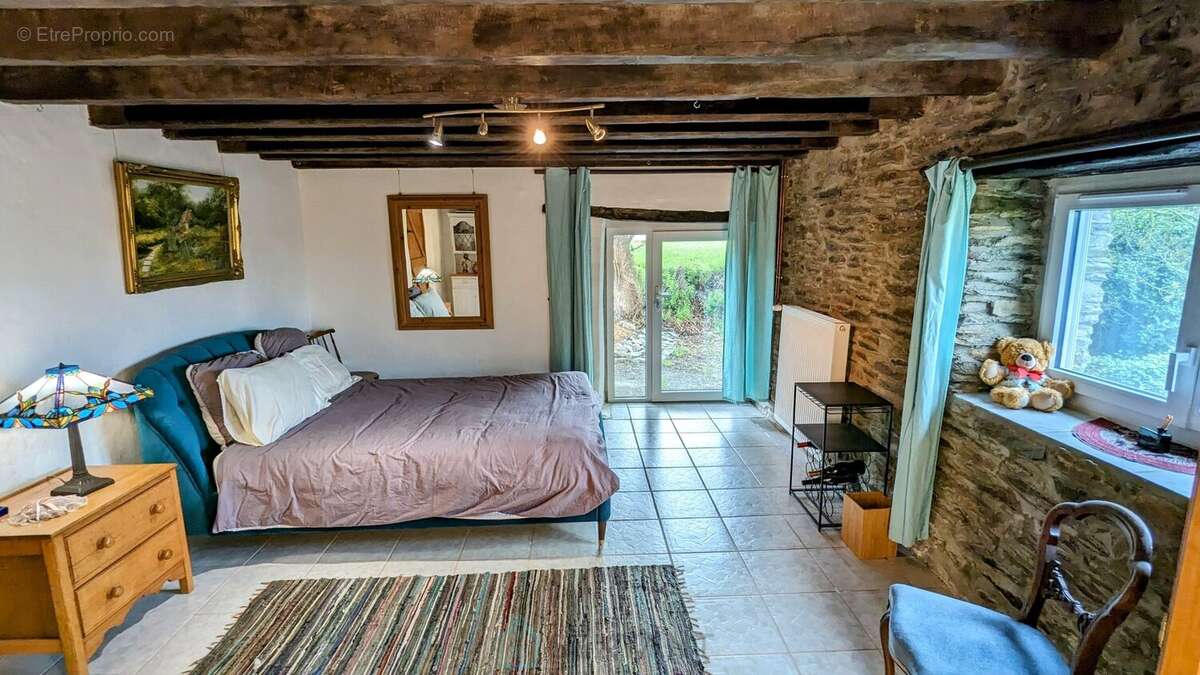 Maison à LA GACILLY