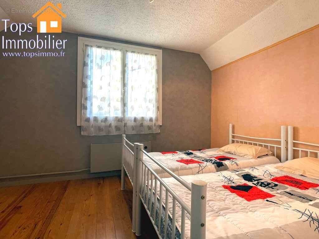 Maison à VILLEFRANCHE-DE-ROUERGUE