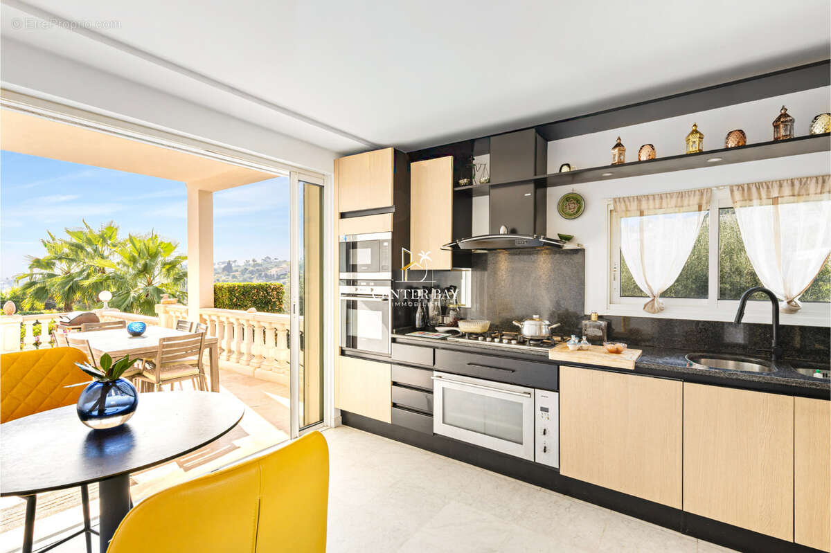Maison à ANTIBES