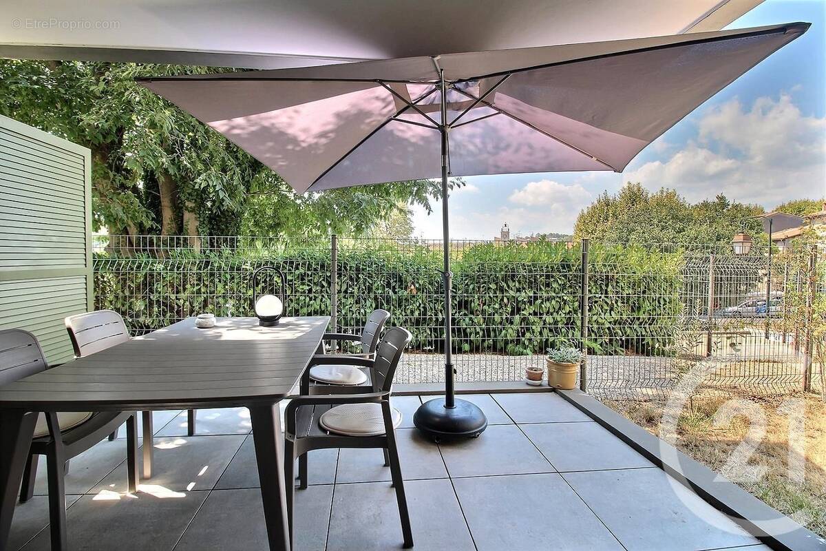 Appartement à VALBONNE