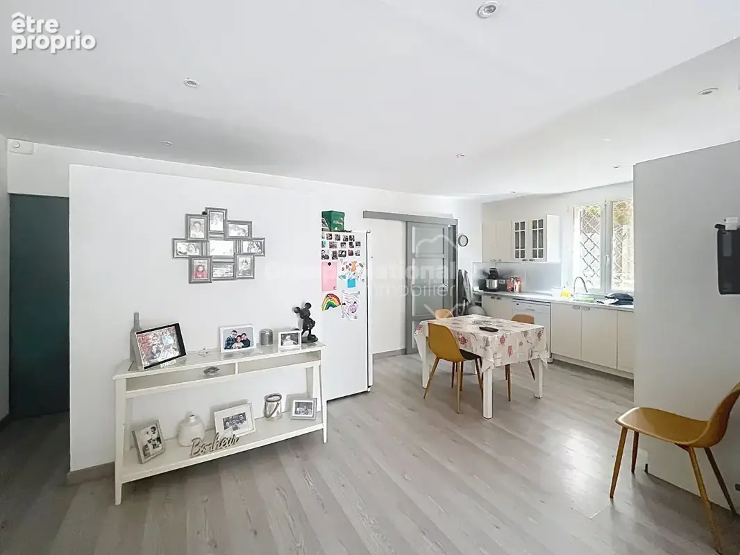 Châteauneuf-du-Pape : Appartement T3 de 86 m² - PLAIN PIED - avec un grand extérieur privatif de 340 m² - photo 5