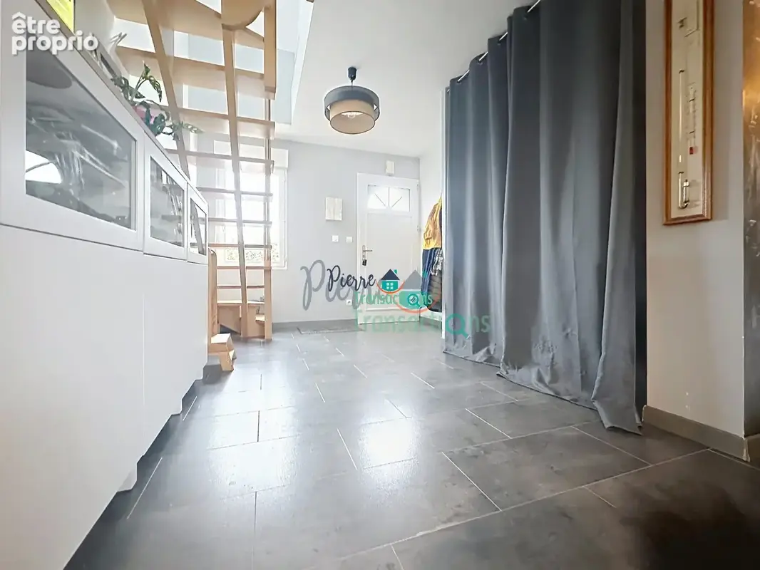 Maison 4 pièces 114 m² à vendre à Lillebonne (76170) - photo 4