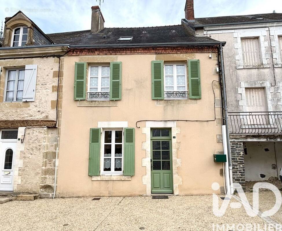 Photo 1 - Maison à PRISSAC