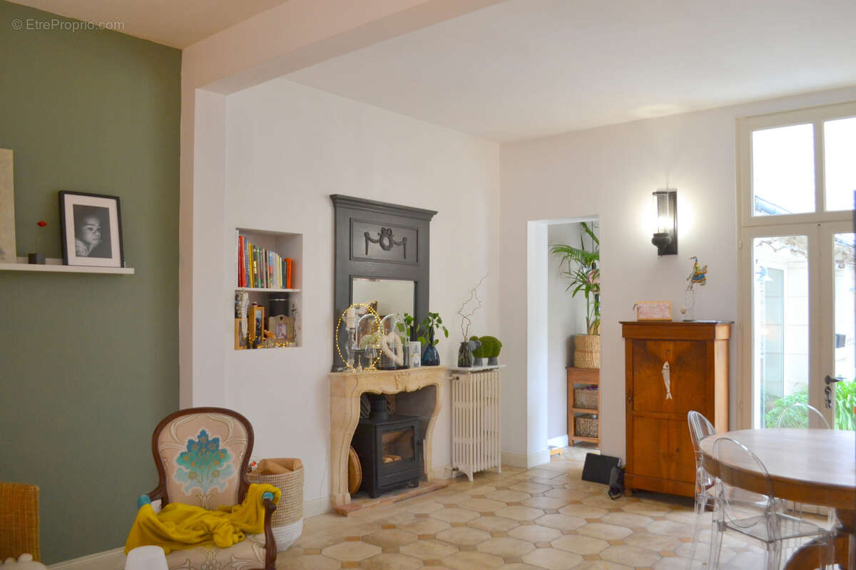 Maison à CHATELLERAULT