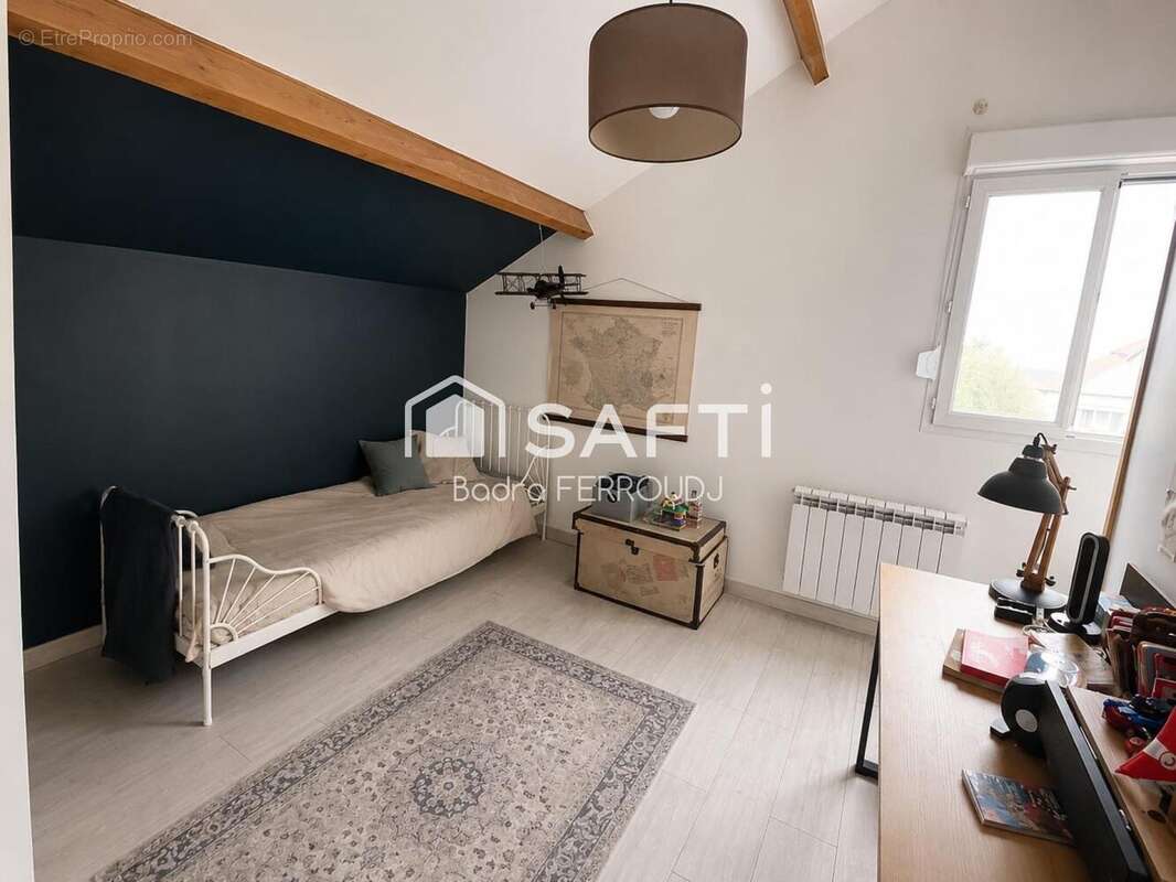 Photo 6 - Maison à VAUJOURS