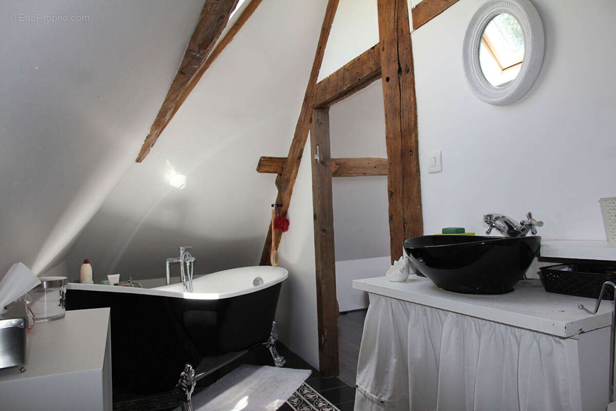 27150 Hébécourt  EXCLUSIVITE Charmante Longère sur un Terrain clos arboré! - photo 7