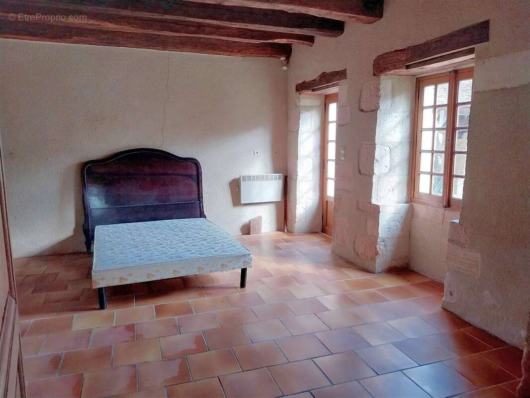 Maison à LA BUSSIERE