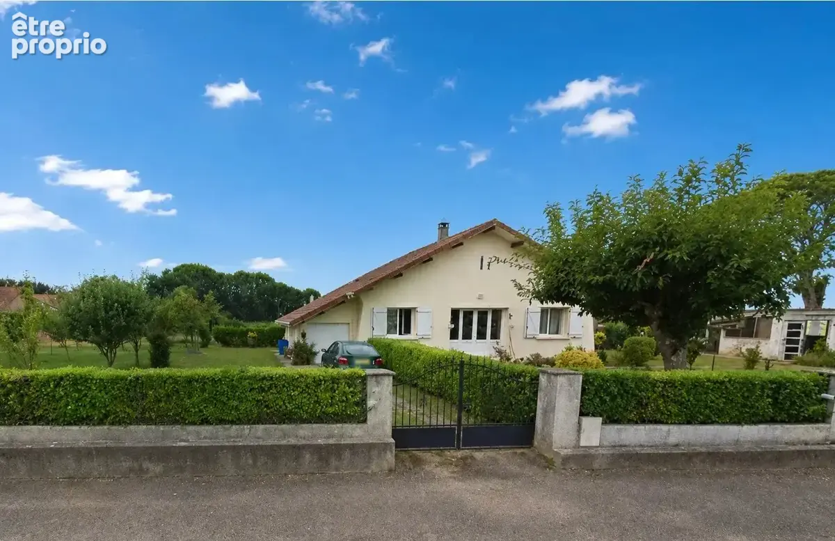 Photo Maison à Fichous-Riumayou au prix de 149 000€