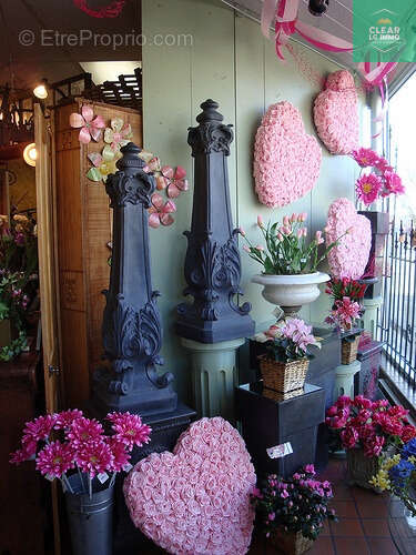 Fonds de commerce fleuriste centre historique - photo 2