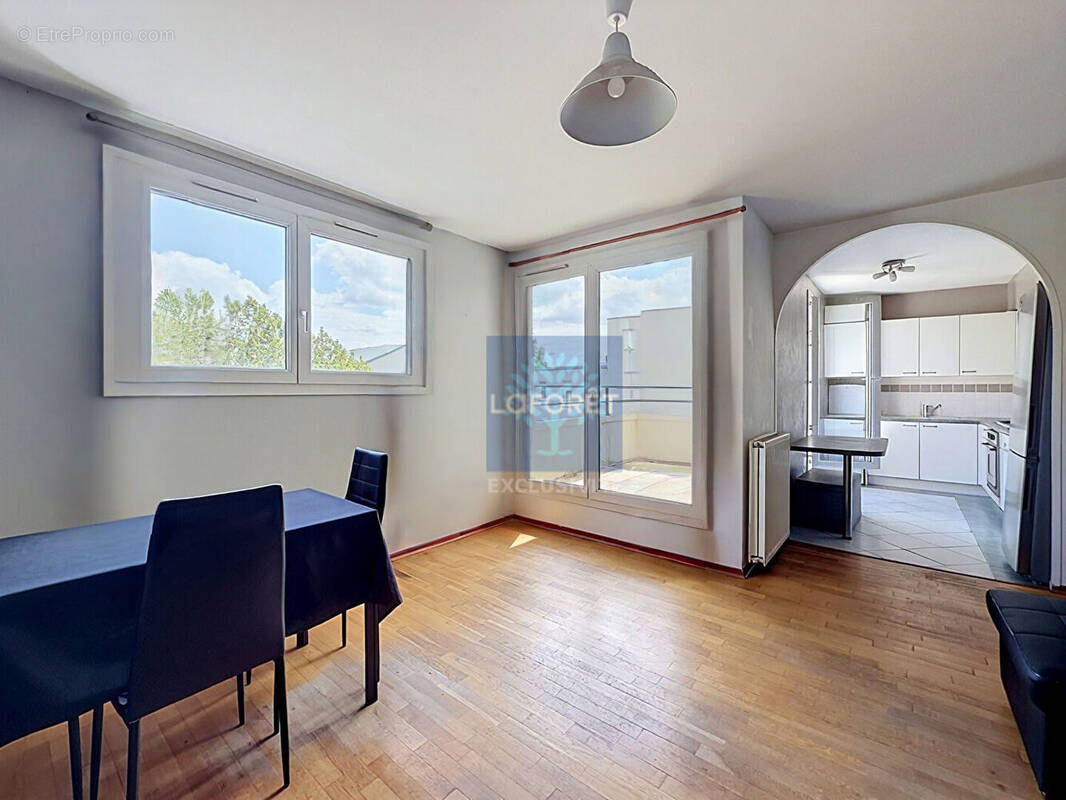 Photo Appartement à Cergy au prix de 244 250€