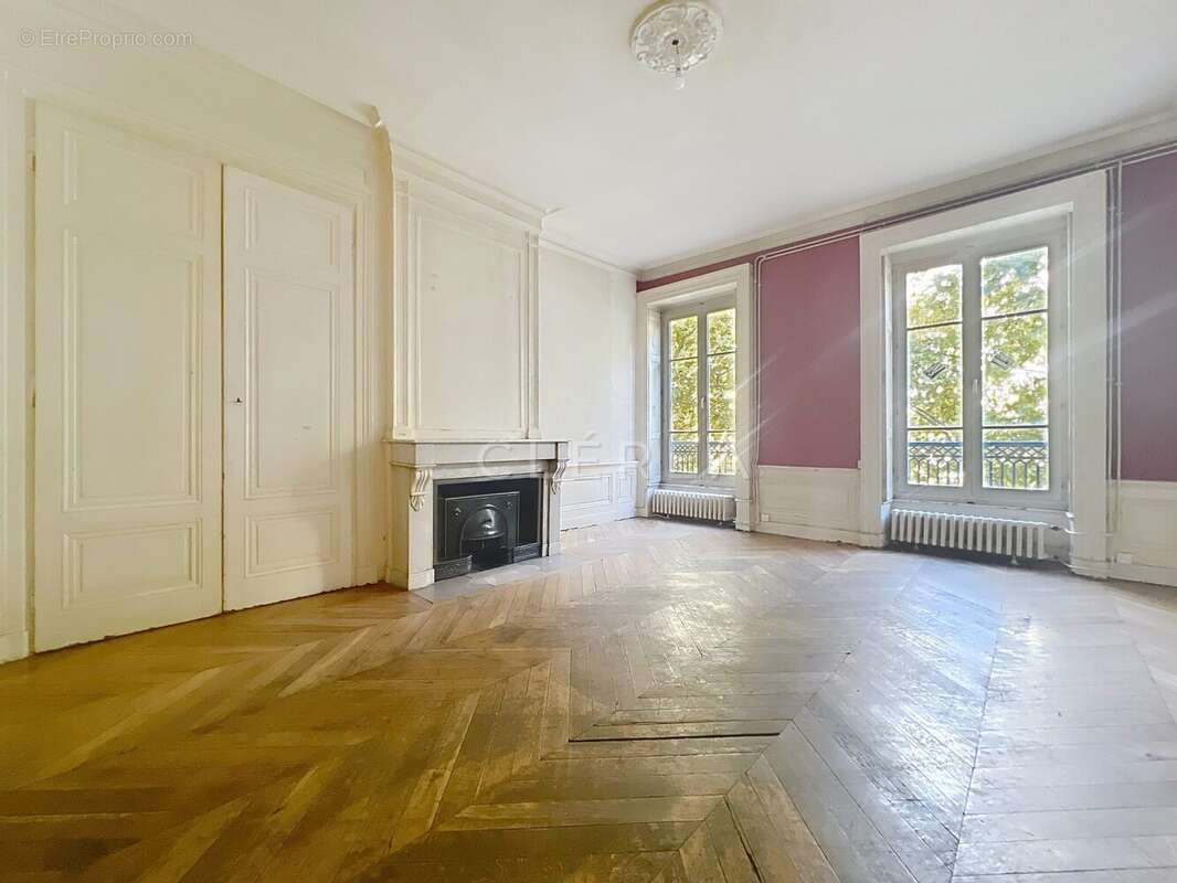 Appartement à LYON-3E