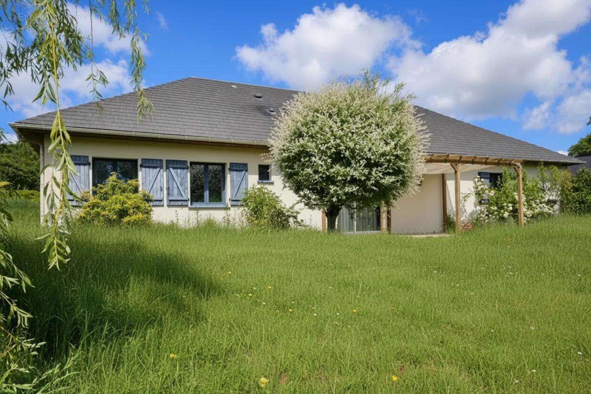Maison plain-pied 120 m² avec jardin à Saint-Exupéry - photo 13