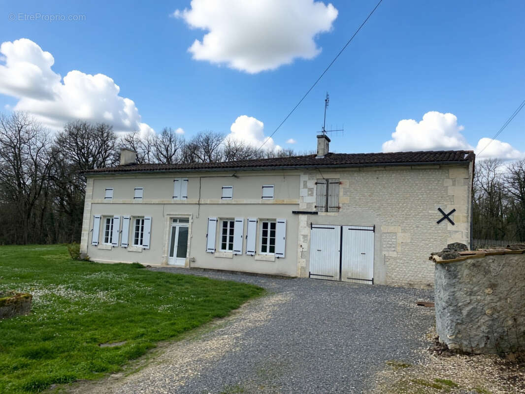 Maison à BOUTEVILLE