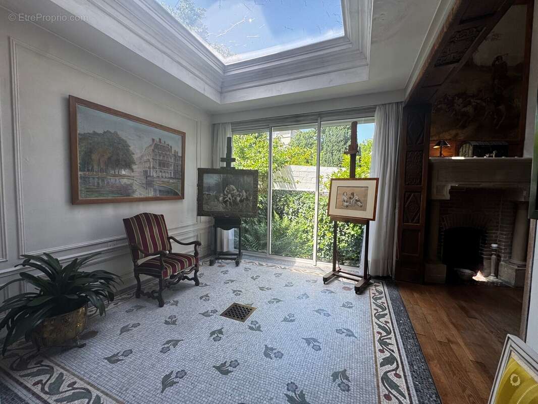 Maison à FONTAINEBLEAU