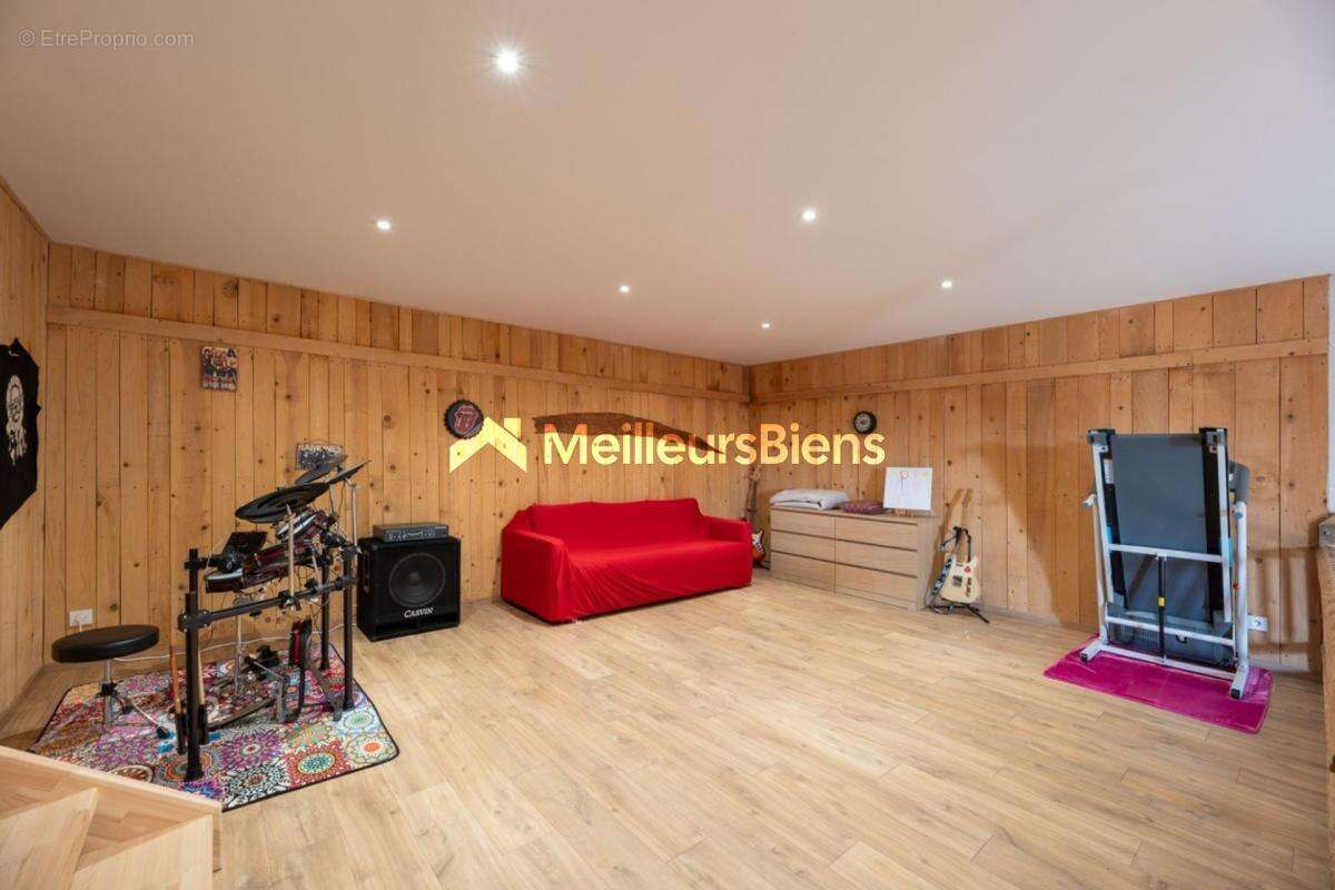 Maison bressane 327m² à Sulignat, terrain 4863m² - photo 20