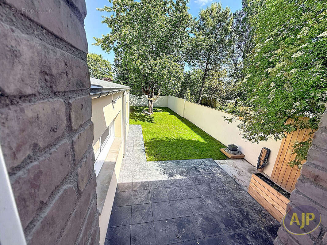 Maison  Bourg Saffré 6ch - photo 17