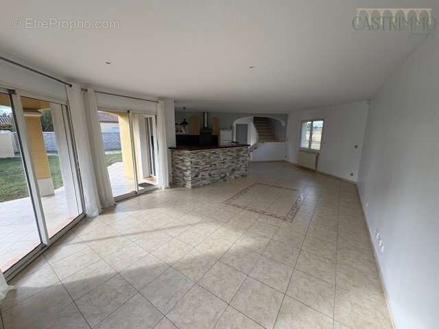 Maison à SUSSARGUES