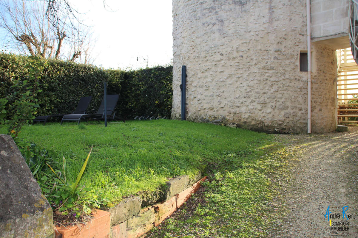 Appartement à MESCHERS-SUR-GIRONDE