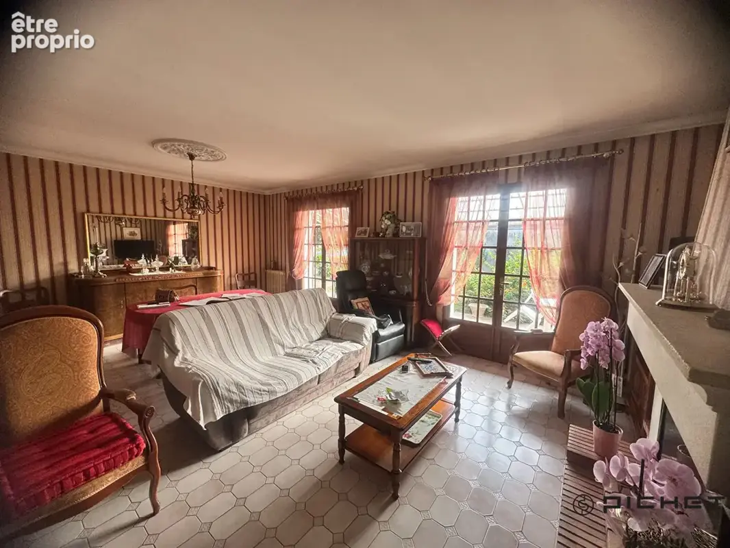 Talence ? Secteur Pacaris  Appartement en rez-de-chaussée avec  jardin et 2 places de parking - photo 2