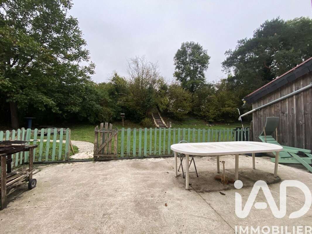 Photo 2 - Maison à LES MONTILS