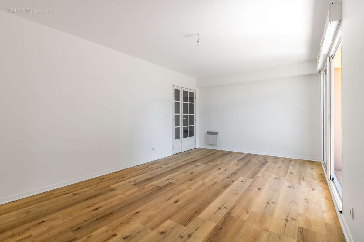 T2 lumineux avec terrasse ensoleillée - photo 3