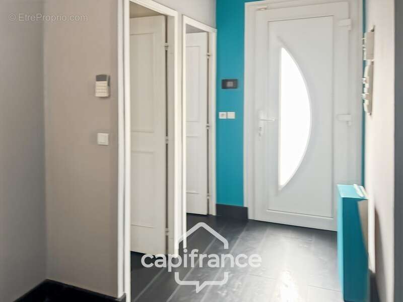 Maison à CARQUEIRANNE