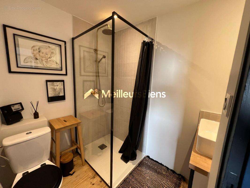 Maison à SAINT-JEAN-DE-SERRES